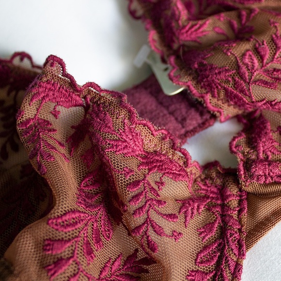 Freepeople | lacy-wine bra - Picture 4 of 6